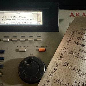 歐美女人讓粗大機巴操逼
